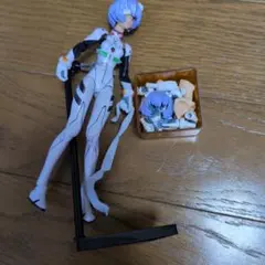Fräulein Revoltech 綾波レイ EVANGELION:2.0のサムネイル