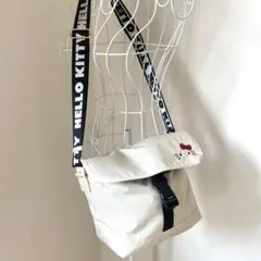 HELLO KITTY ショルダーバッグ メッセンジャーバッグ　白