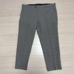 UNIQLO スラックス 裾上げ済みですが未使用です