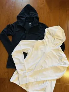 美⭐︎ユニクロ　エアリズムUVカットフルジップパーカー　白黒　2枚セット