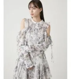 2025年最新】snidel スナイデル プリントフリルシフォンミニ