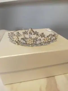 ラブティアラ　グレースティアラ