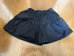 GU 黒いフレアハーフパンツ 120