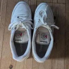 Reebok リーボック　ホワイト スニーカー　24.5センチ