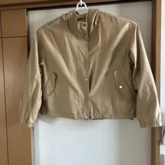 guマウンテンパーカ　ベージュ　ＸＬ