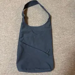 Item thumbnail for item 6397cb6e-3c41-4669-aba8-a454f4261a4e