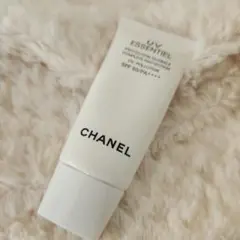 CHANEL UV エッセンシャル コンプリート 30mlのサムネイル
