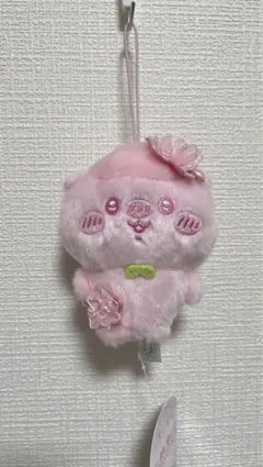 ちいかわ　ぬいぱれっと　さくらいろ　くりまんじゅう マスコットキーホルダー