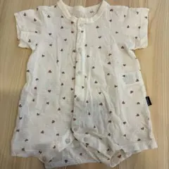 新生児　ハート柄ロンパース 50〜60cm