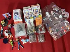 食玩、ガチャガチャ フィギュア バンダイ他いろいろ17個セット