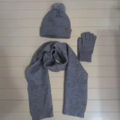 グレーの帽子・スカーフ・手袋セット