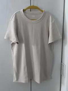 UNIQLO U ベージュ Tシャツ Lサイズ