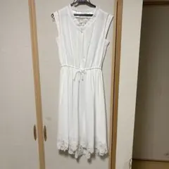 ウィルセレクション シアーバスケット刺繍ワンピースSオフホワイトのサムネイル