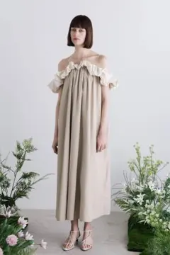 the toe Erie Frills Onepiece ベージュ Sサイズ - メルカリ