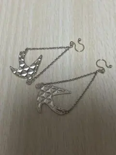 イヤリング　燕