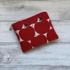 ミニポーチ　りんご　レッド