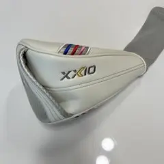 【新品未使用】XXIO ドライバー用 ヘッドカバー　レディースのサムネイル