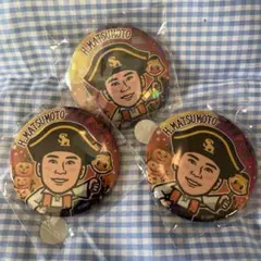 若鷹ガチャ ハロウィンver. レアホロ缶バッチ1付きセット 松本晴選手
