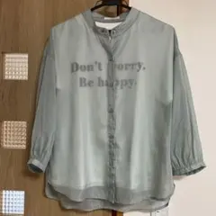 Chulatte くすみグリーンシースルーノーカラー五分袖シャツ 、Tシャツ