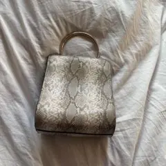 【即日発送】パイソン柄　ハンドバッグ