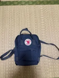 Fjällräven Kånken ネイビー リュックのサムネイル