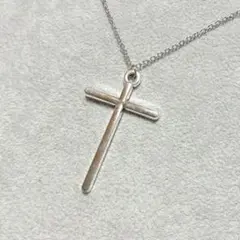 プレーンクロスチャーム十字架ロザリオネックレス　シルバーカラー