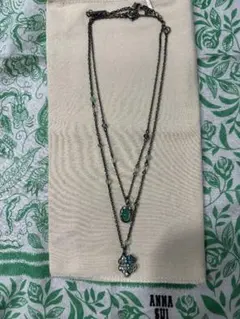 ANNA SUI 緑のストーン 二重ネックレス