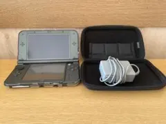 New Nintendo 3DS ブラック 充電器・ケース付き