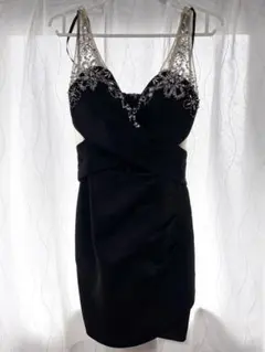 IRMA / 黒ドレス【美品】