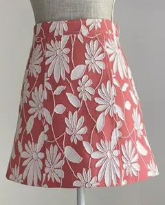 ミュウミュウ　ミニスカート