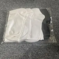 靴下　ホワイト3足&ブラック1足のセット23センチ　4足セット　ハイソックス白黒