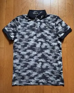 J ジェイリンドバーグ　ゴルフポロシャツ 迷彩　紺ネイビー　グレー　青　S カモ J.LINDEBERG GOLF 迷彩柄 半袖ポロシャツ S グレー×ネイビー - メルカリ