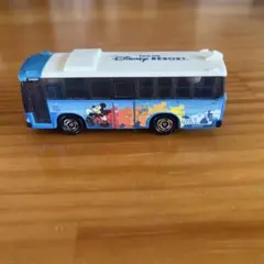 2026年最新】トミカ ディズニー ラッピングバスの人気アイテム - メルカリ