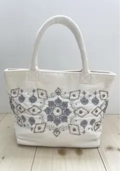 Item thumbnail for item baf0966e-a61d-458f-8683-6ff91b079272