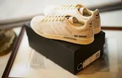 adidas RAF SIMONS コラボ　RS PEACH STAN