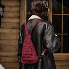 レッド　赤　ショルダーバッグ