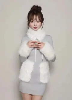 新品タグ付 ダーリッチ ボリュームファーニットミニワンピース サックス FL