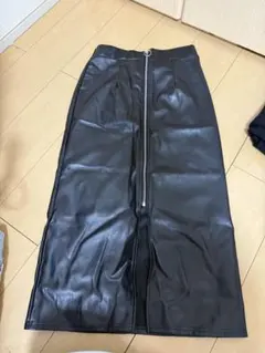 レザースカート フロントジッパー
