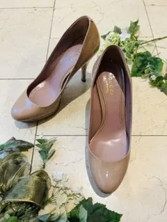 美品！グッチ GUCCI ハイヒール パンプス ピンクベージュ 美脚