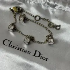 Christian Dior ブレスレット キューブ diorロゴ シルバー
