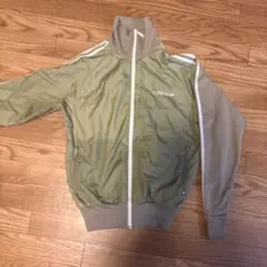 adidas トラックジャケット オリーブグリーン