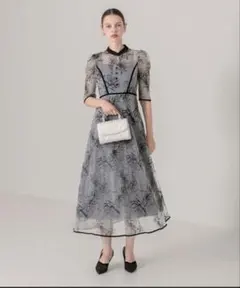 LEJA】配色パイピングプチハイネック花柄刺繍ラメレースロング丈ドレスワンピース