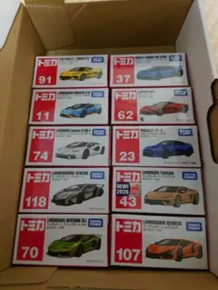 新品　トミカ　まとめ売り　10台