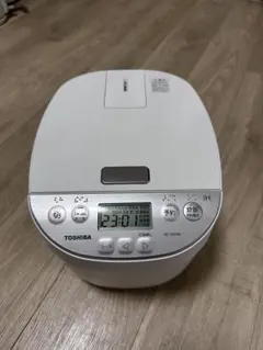 TOSHIBA IHジャー炊飯器 RC-10HW ホワイトのサムネイル