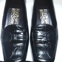 フェラガモ フラット シューズ