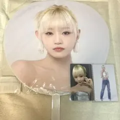 ME:I 飯田 栞月 2点トレカ BIGうちわ