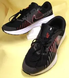 ナイキ☆NIKE RUN DEFYレディースランニングシューズ　25.0ⅽⅿ