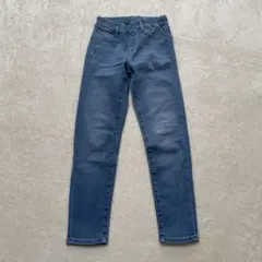 Item thumbnail for item 29d35e88-2cee-4f58-bc47-9a2679946c3a