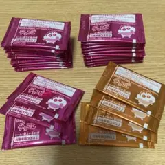 新品未開封 クレヨンしんちゃん チョコビ シール 27枚 まとめ売りのサムネイル