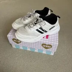 JENNI ニコプチコラボスニーカー　23センチのサムネイル